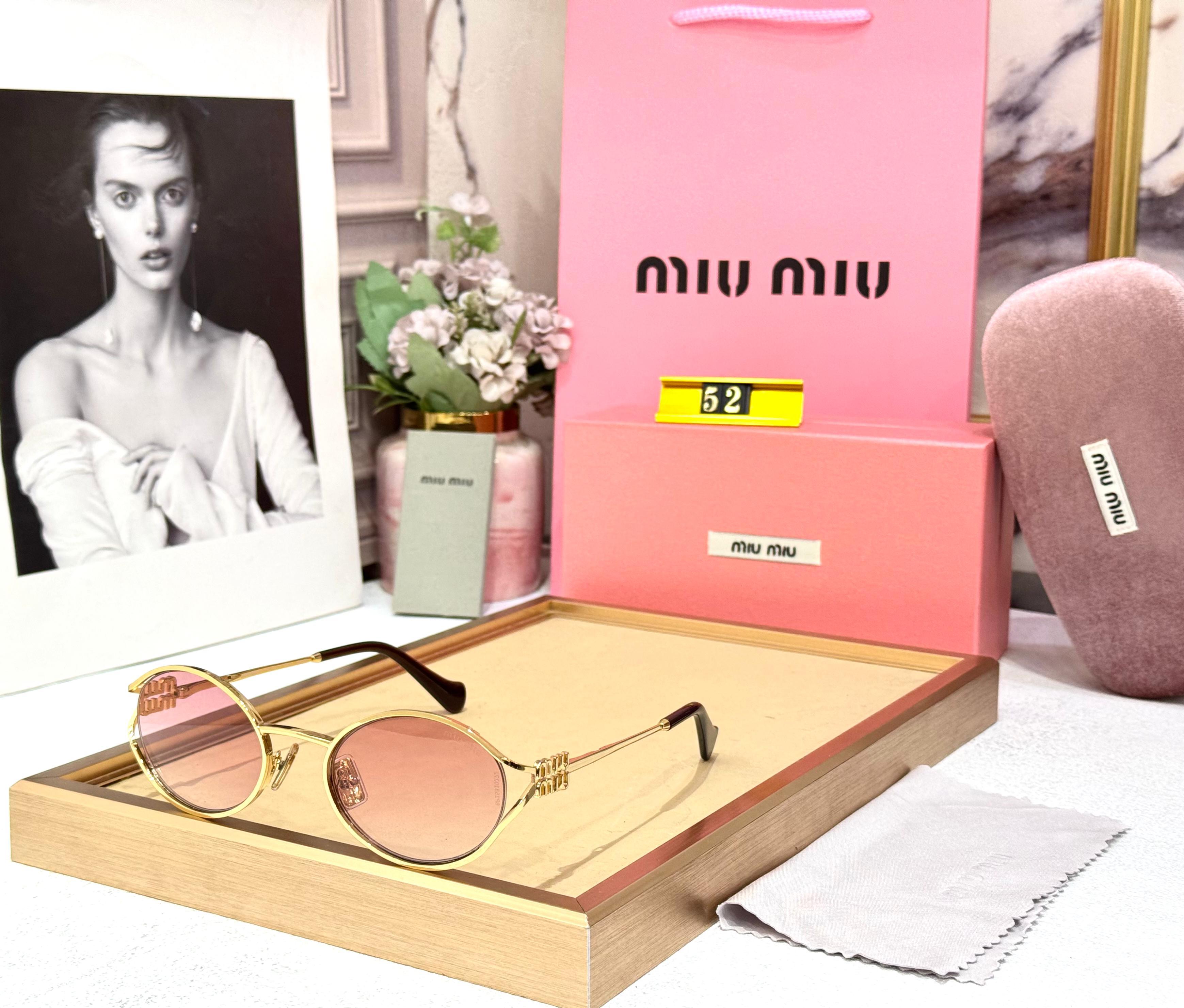 Luxury Oval Frame Sunglasses