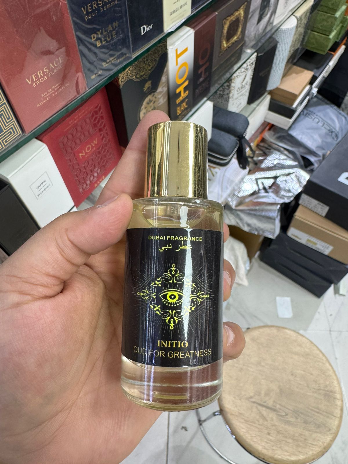 Aqua Royale Signature Scent