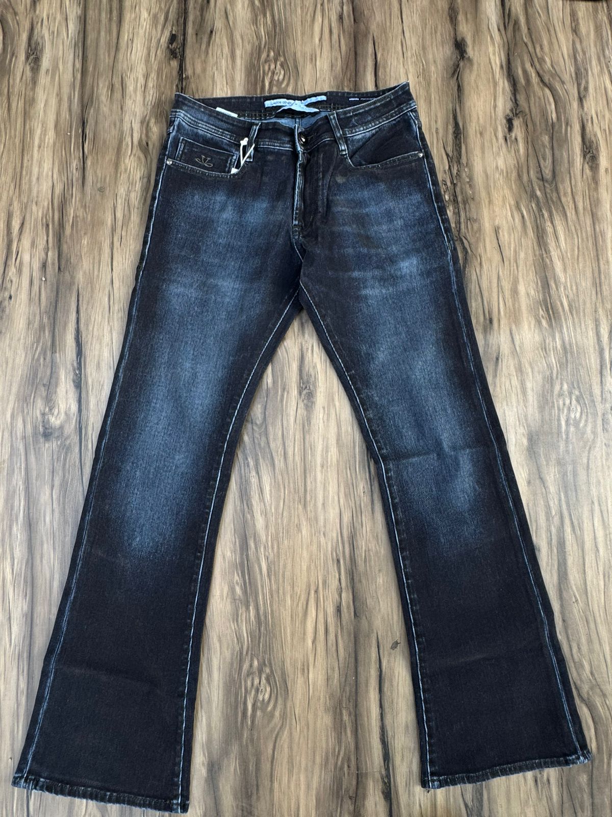Velvet Shade Bootcut Denims – Dual Tone Luxe Fit