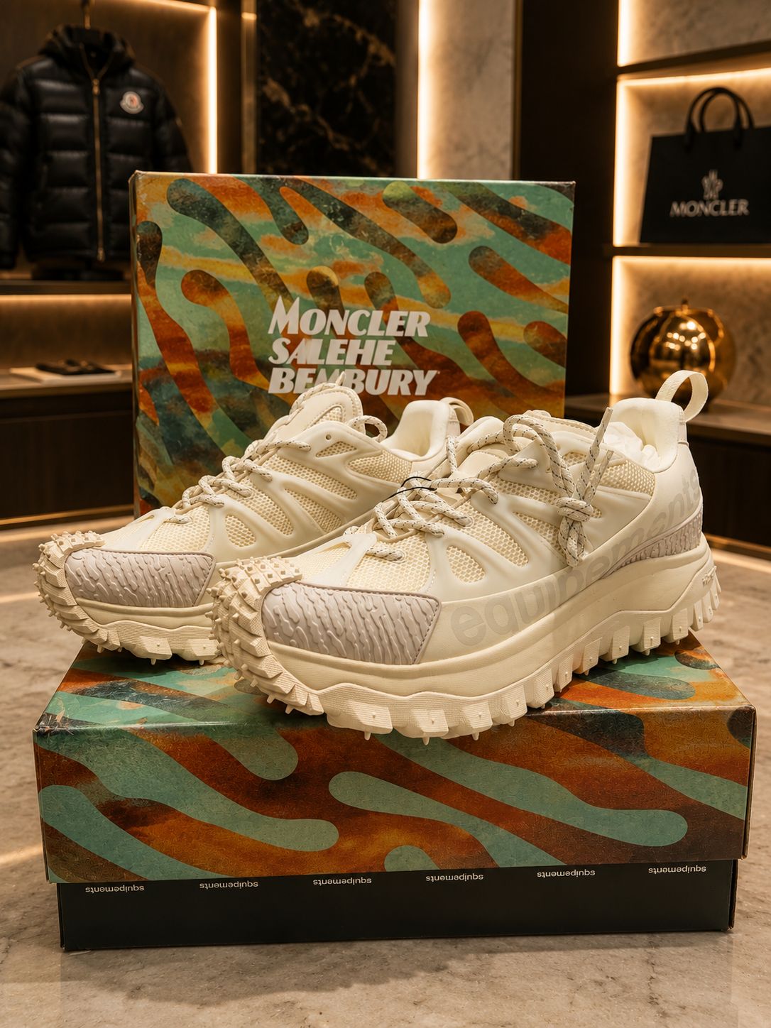 Equipment Trail Luxe Sneakers